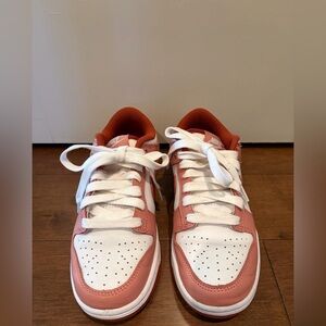 Nike Dunk Low (pink/white)